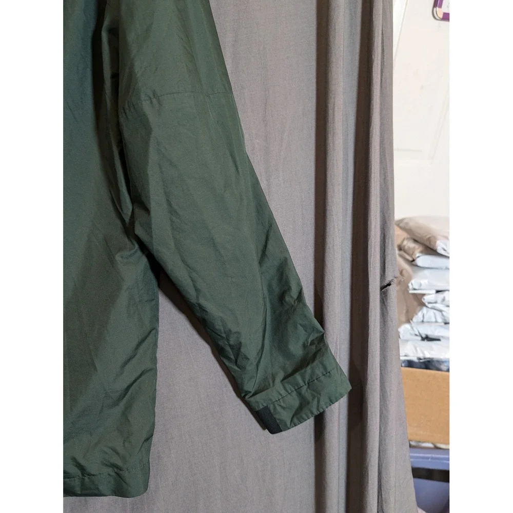Nike Men Windbreaker Jacket Green‎ Grey Color Block Full Zip Lightweight Size M